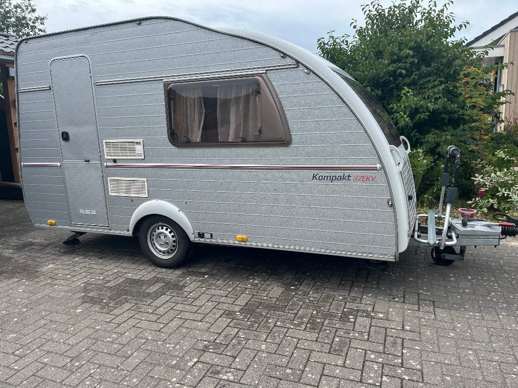 Caravan Kip kompact 37EKV, Caravans en Kamperen, Standaardzit, 2 aparte bedden, Kip, Tot en met 2