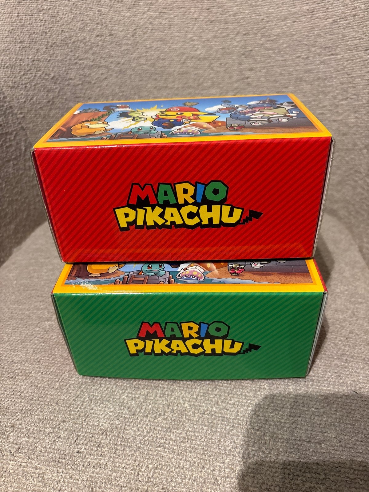 Mario Pikachu Pokémon Kaart Doosjes (2 stuks), Hobby en Vrije tijd, Verzamelkaartspellen | Pokémon, Ophalen of Verzenden, Zo goed als nieuw