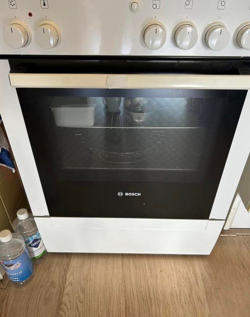 Bosch gasfornuis nieuw!!, Ophalen, 4 kookzones, Zo goed als nieuw, Gas