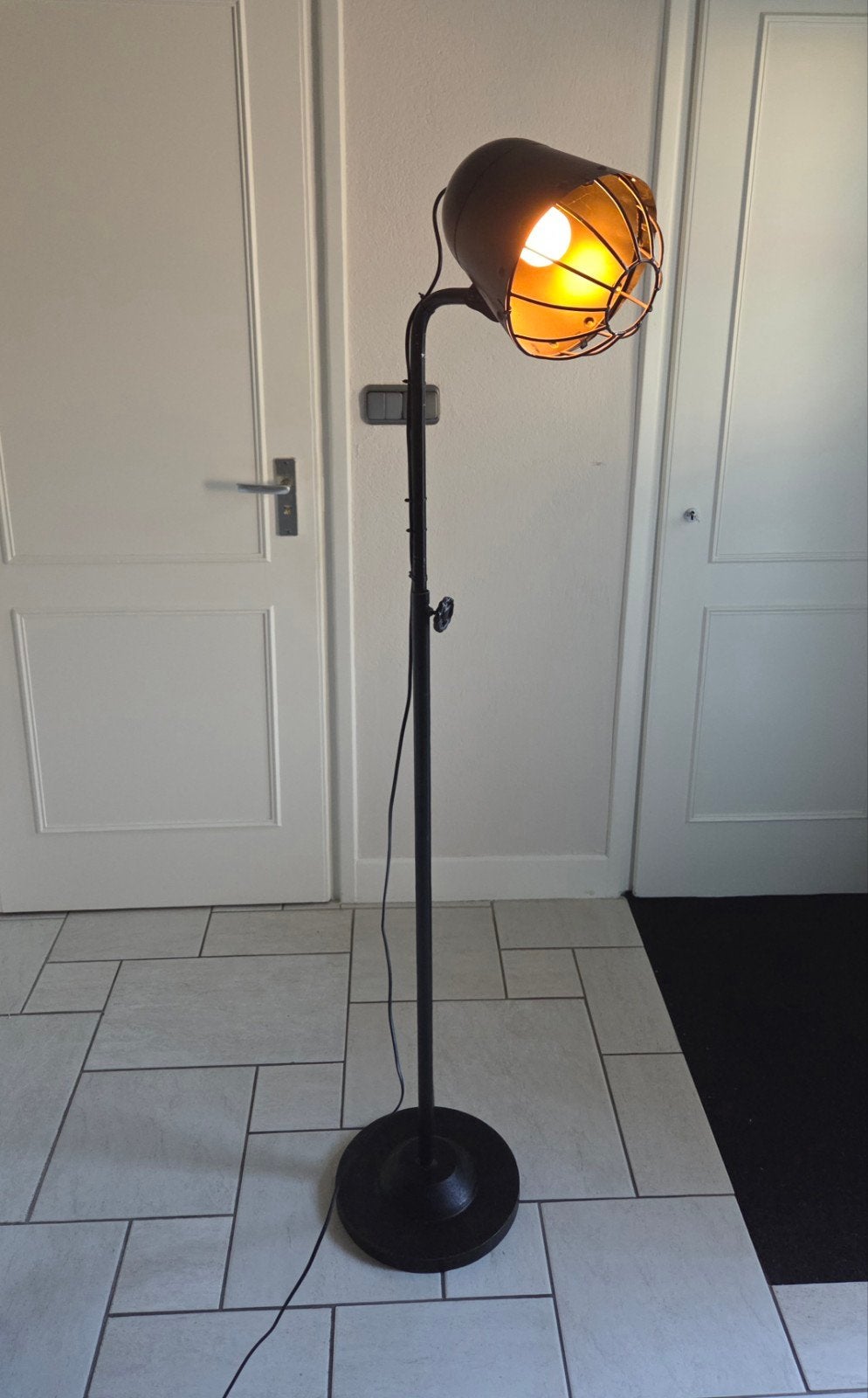 Industriële Vloerlamp Zwart - Verstelbaar, Ophalen of Verzenden, Zo goed als nieuw, 150 tot 200 cm