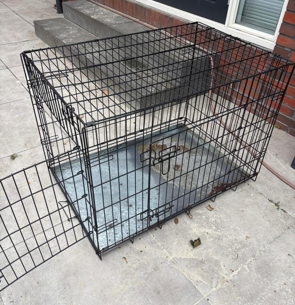 Te koop,grote hondenbench, Dieren en Toebehoren, Hondenhokken, Ophalen, Gebruikt, 65 tot 100 cm, Hondenhok