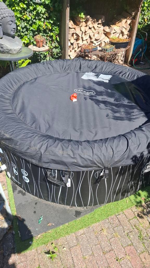NIEUWE Lay-Z-Spa Hollywood + Schoonmaakpakket (Incl. Bon!), Tuin en Terras, Bubbelbaden en Hottubs, Ophalen of Verzenden, Nieuw
