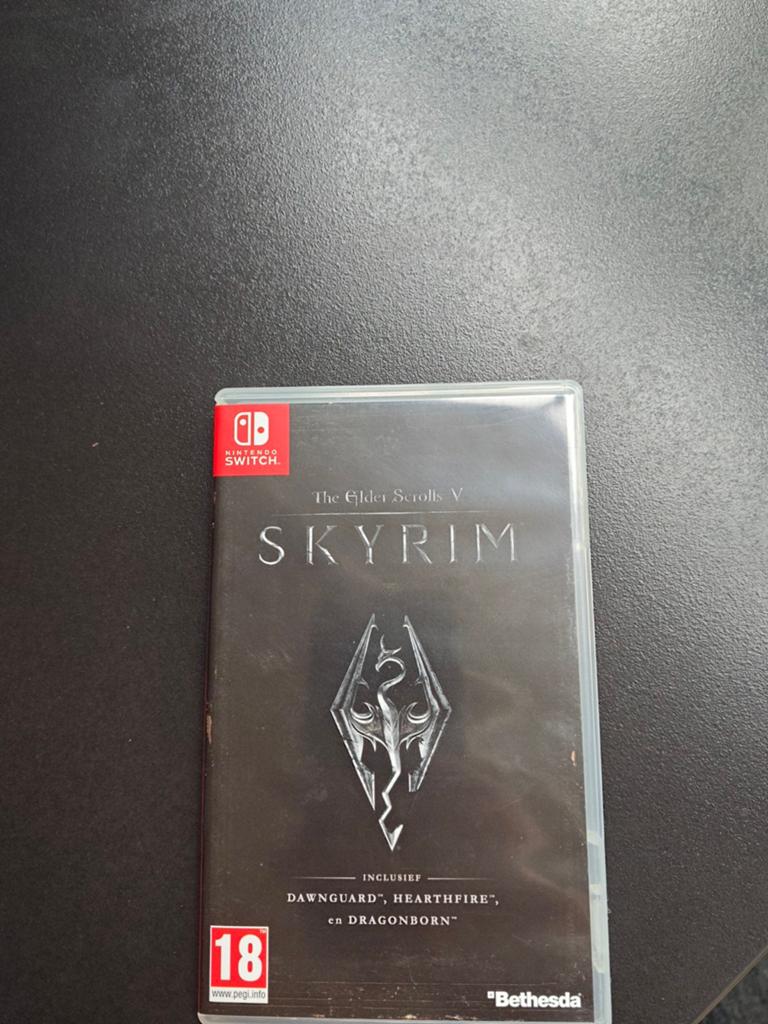 The Elder Scrolls V: Skyrim Nintendo Switch, Vanaf 18 jaar, 1 speler, Ophalen of Verzenden, Zo goed als nieuw