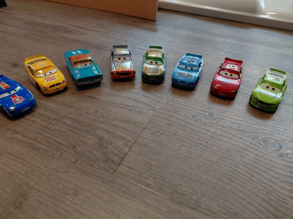 Verschillende Piston Cup racers van Cars, Kinderen en Baby's, Speelgoed | Speelgoedvoertuigen, Ophalen of Verzenden, Gebruikt