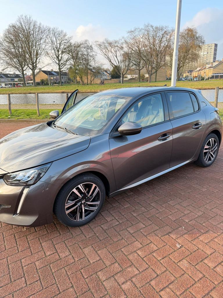 Peugeot 208 1.2 Puretech 100pk 2020 Grijs, Auto's, Peugeot, Particulier, ABS, Achteruitrijcamera, Adaptieve lichten, Adaptive Cruise Control
