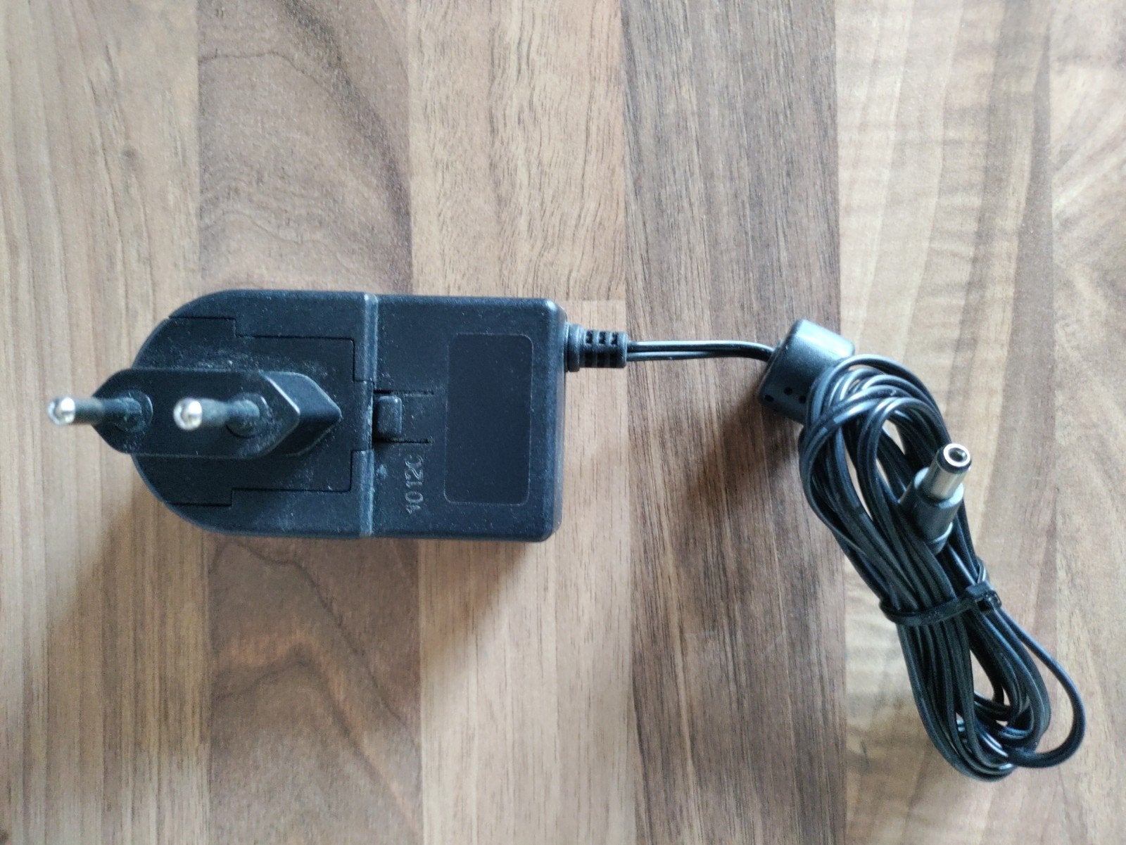 E-device Voedingsadapter 12V 1.3A 15.6W, Universeel, Gebruikt, Adapter, Ophalen of Verzenden