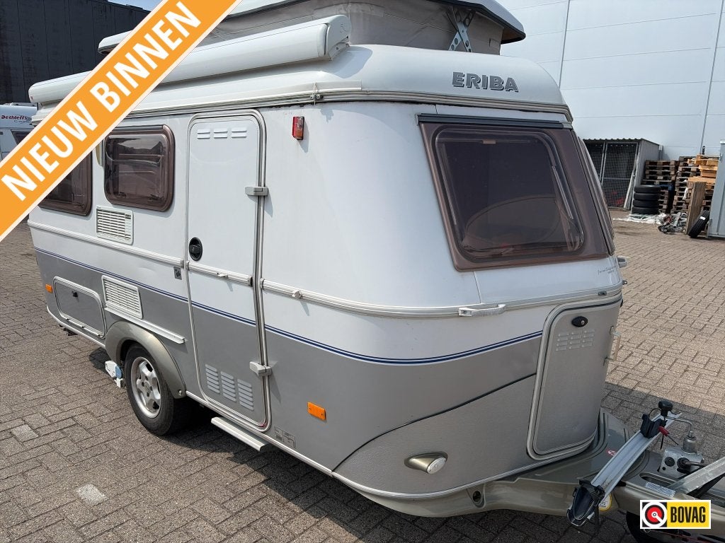 Eriba Touring Triton 430 GT 2004 COMPLEET, Bedrijf, 4 tot 5 meter, Eriba, Tot en met 3