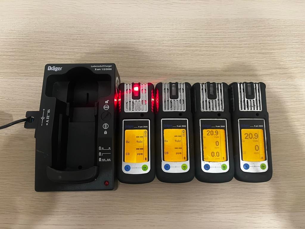 Dräger X-am 2500 gasmeters  4 stuks + lader, Doe-het-zelf en Verbouw, Meetapparatuur, Ophalen, Gebruikt