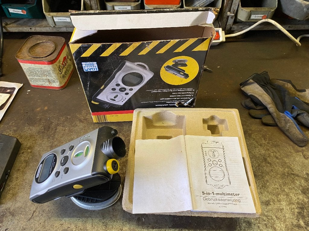 5 in 1 multimeter, Ophalen of Verzenden, Zo goed als nieuw, Multimeter