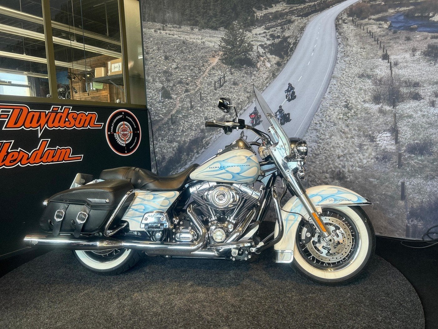 Harley-Davidson FLHRC Road King Classic (bj 2010), Laan van Vredenoord 33
2289 DA  RIJSWIJK, NL, Bedrijf, Toermotor, Sales@harleydavidsonrotterdam.nl