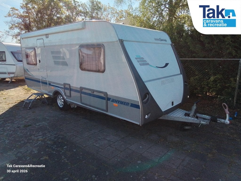 Eriba Swing 532 2 Lengte bedden., Caravans en Kamperen, Caravans, Rondzit, 7 tot 8 meter, Bedrijf, Eriba