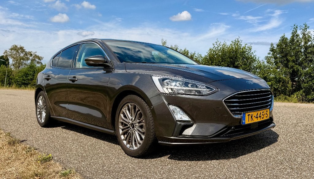 Ford Focus Titanium Business 125pk | B&O | Camera | ACC| LED, Dealer onderhouden, Euro 6, Origineel Nederlands, Handgeschakeld