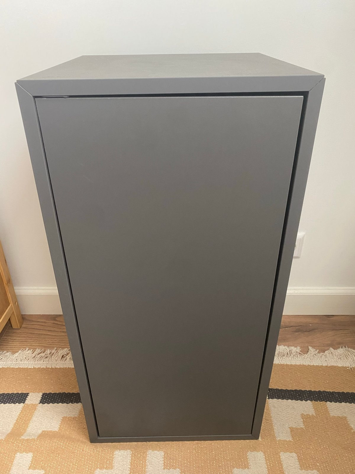 IKEA EKET Kast met deur en plank, donkergrijs, 35x35x70 cm, Ophalen, Zo goed als nieuw