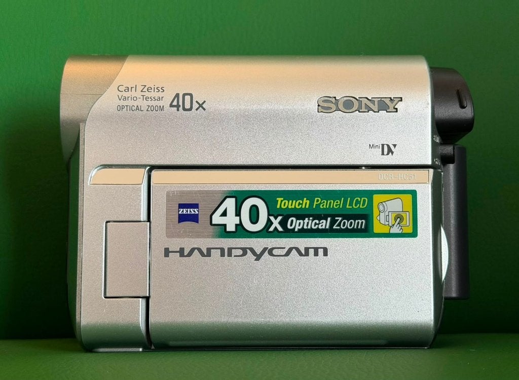 SONY DCR-HC51E MiniDV, NightShot Plus, FireWire, GETEST!, Audio, Tv en Foto, Videocamera's Digitaal, Mini dv, 20x of meer, Ophalen of Verzenden