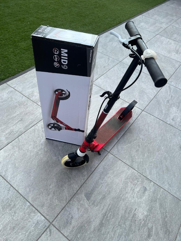 Very neat Oxelo Mid 9 Scooter Foldable, Fietsen en Brommers, Steps, Ophalen of Verzenden, Zo goed als nieuw, Gewone step, Oxelo (Decathlon)