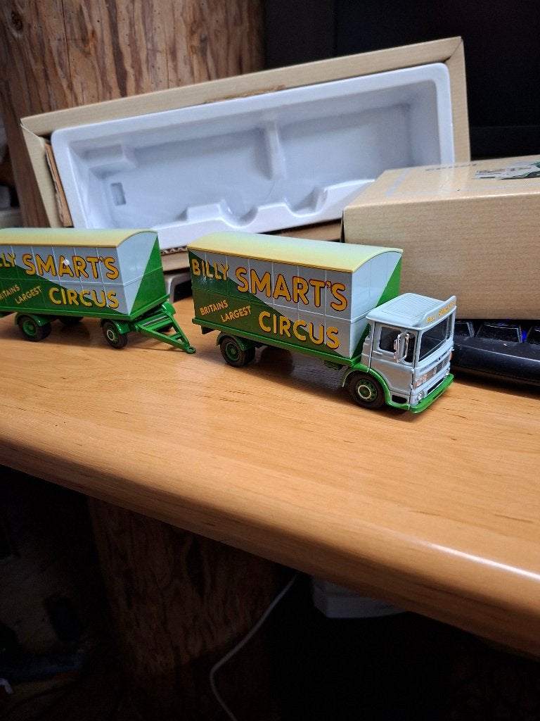 Corgi Toys AEC Billy Smart, Ophalen of Verzenden, Auto, Corgi