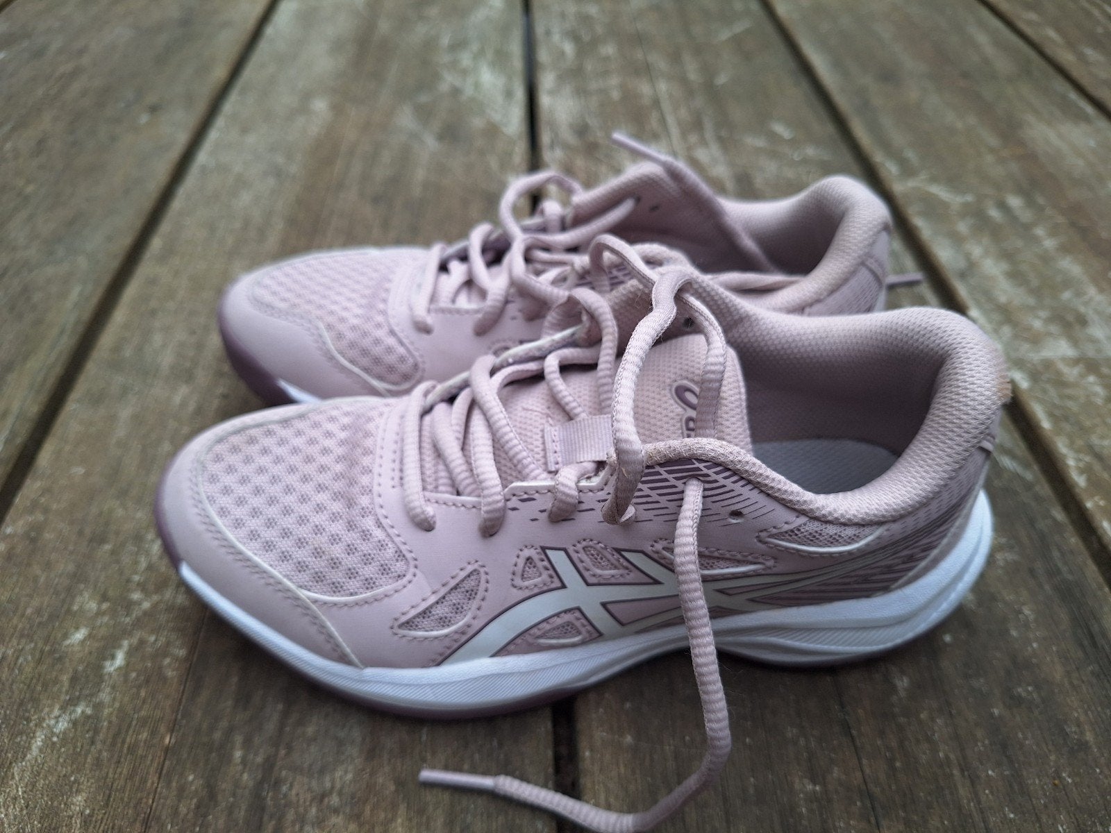 asics korfbalzaalschoen maat 34,5, Ophalen of Verzenden, Zo goed als nieuw, Overige typen, Asics