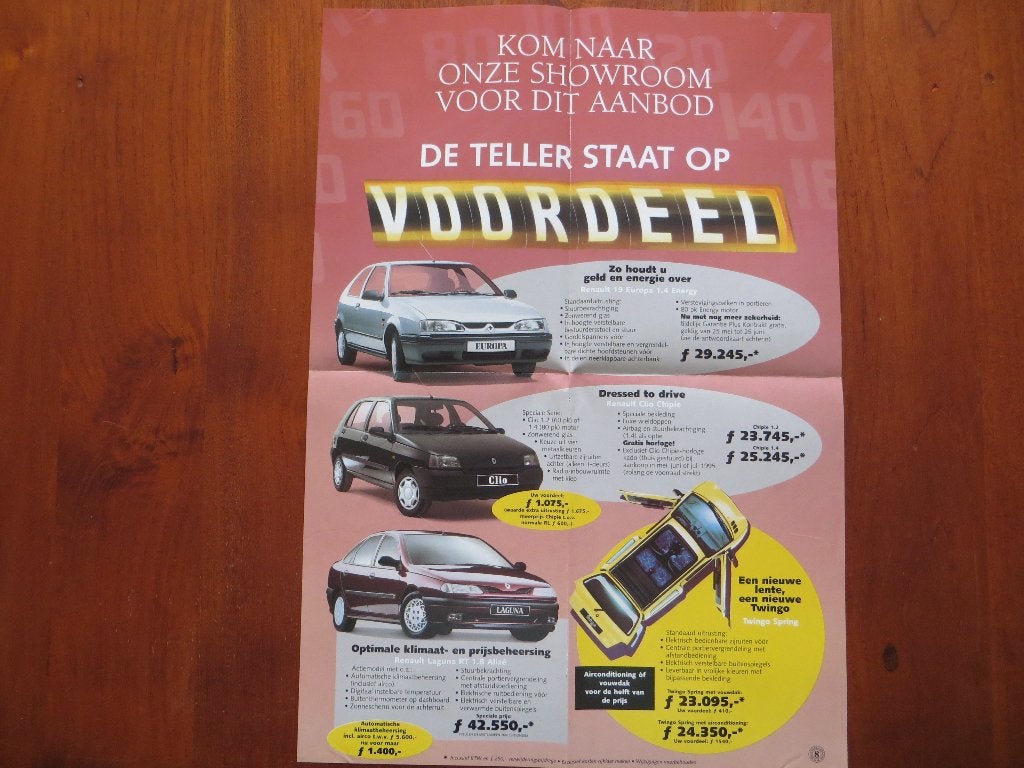 Renault Zomernieuws ’95: 19 Europa, Clio Chipie, Laguna, Ophalen of Verzenden, Nieuw, Renault