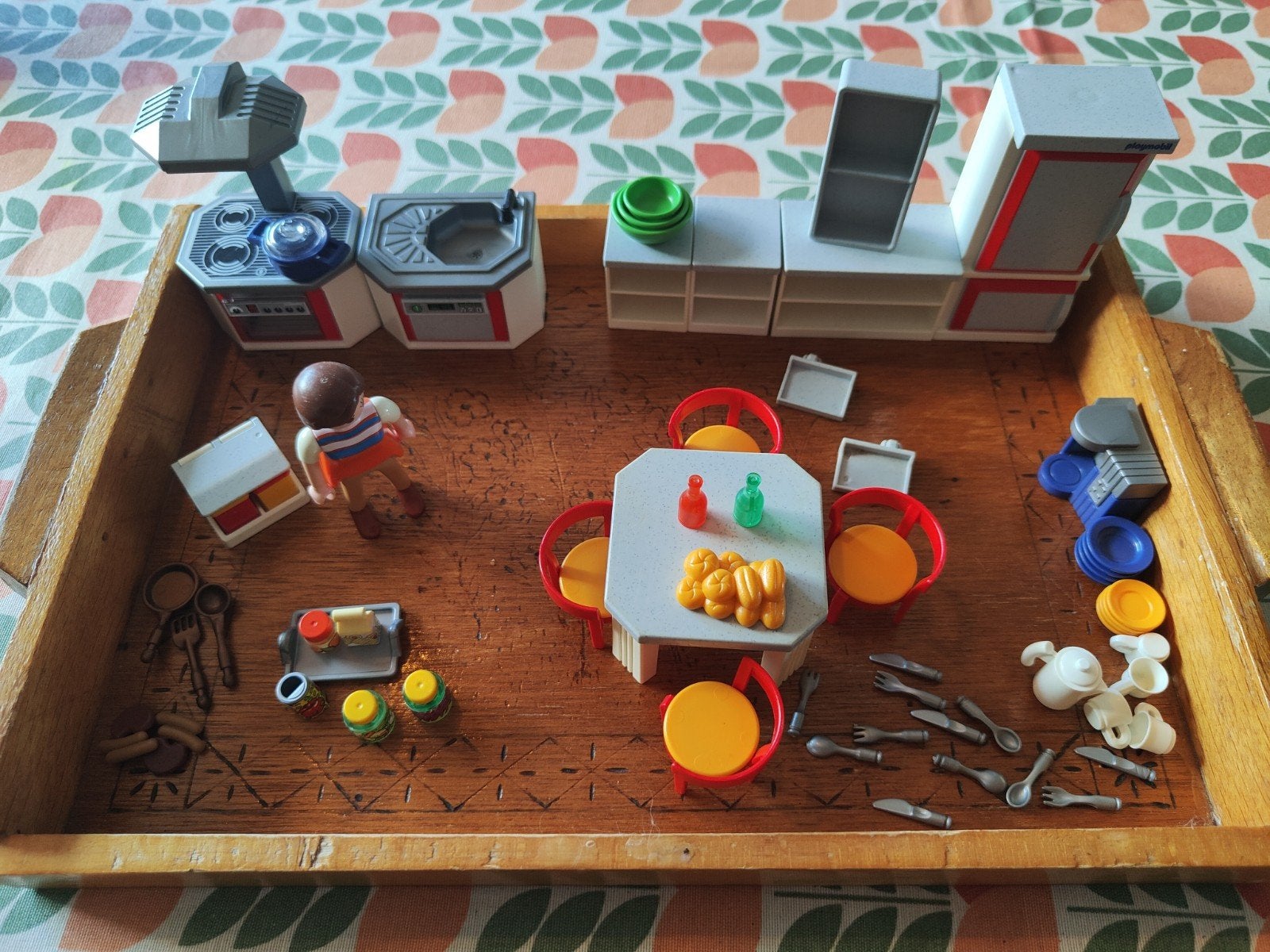 Playmobil 4283 Keuken met eethoek - mist 1 onderdeel, Ophalen, Complete set, Overige typen, Zo goed als nieuw