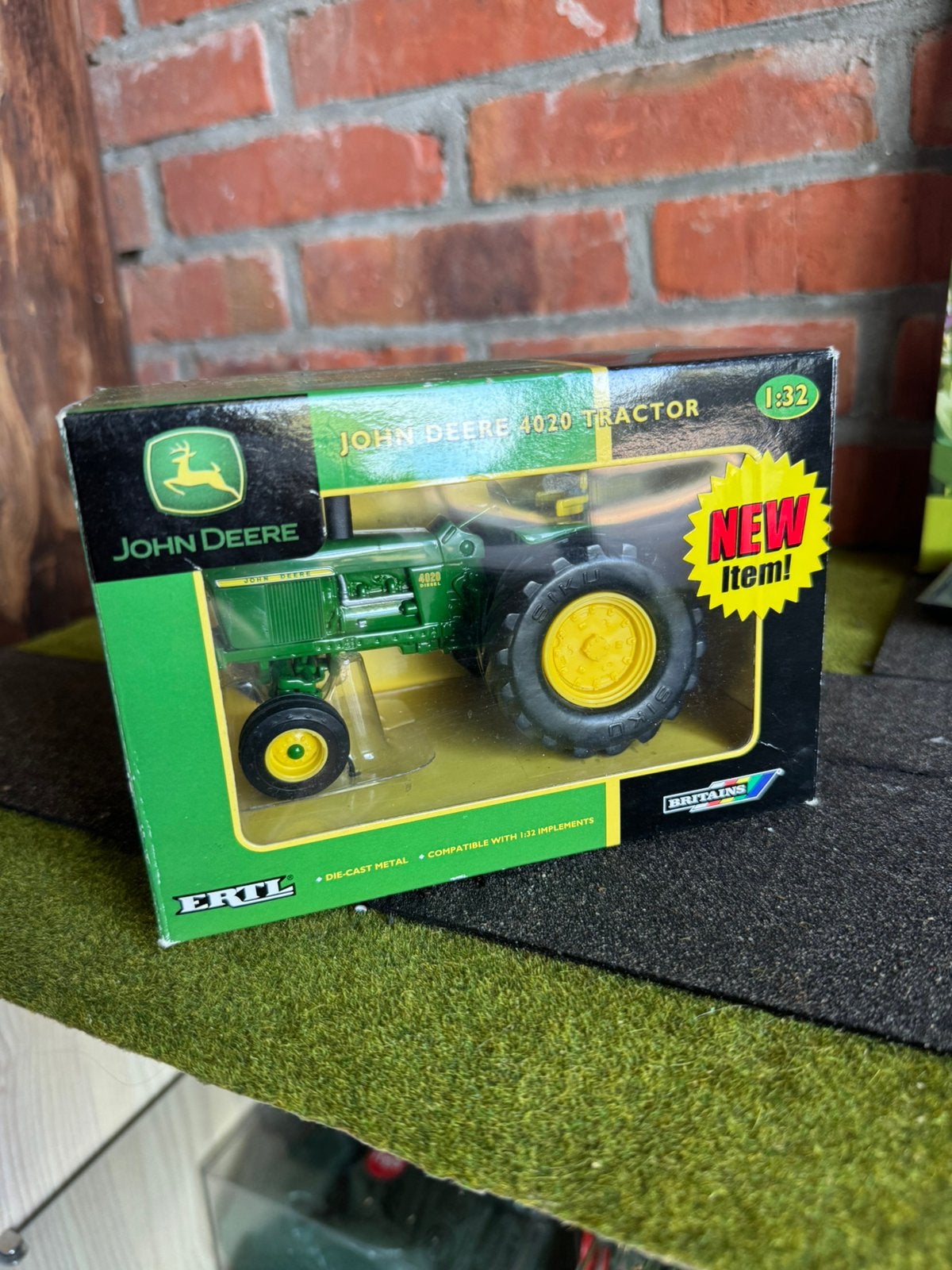 Britains john deere 4020, Ophalen of Verzenden, Zo goed als nieuw, Tractor of Landbouw, Britains