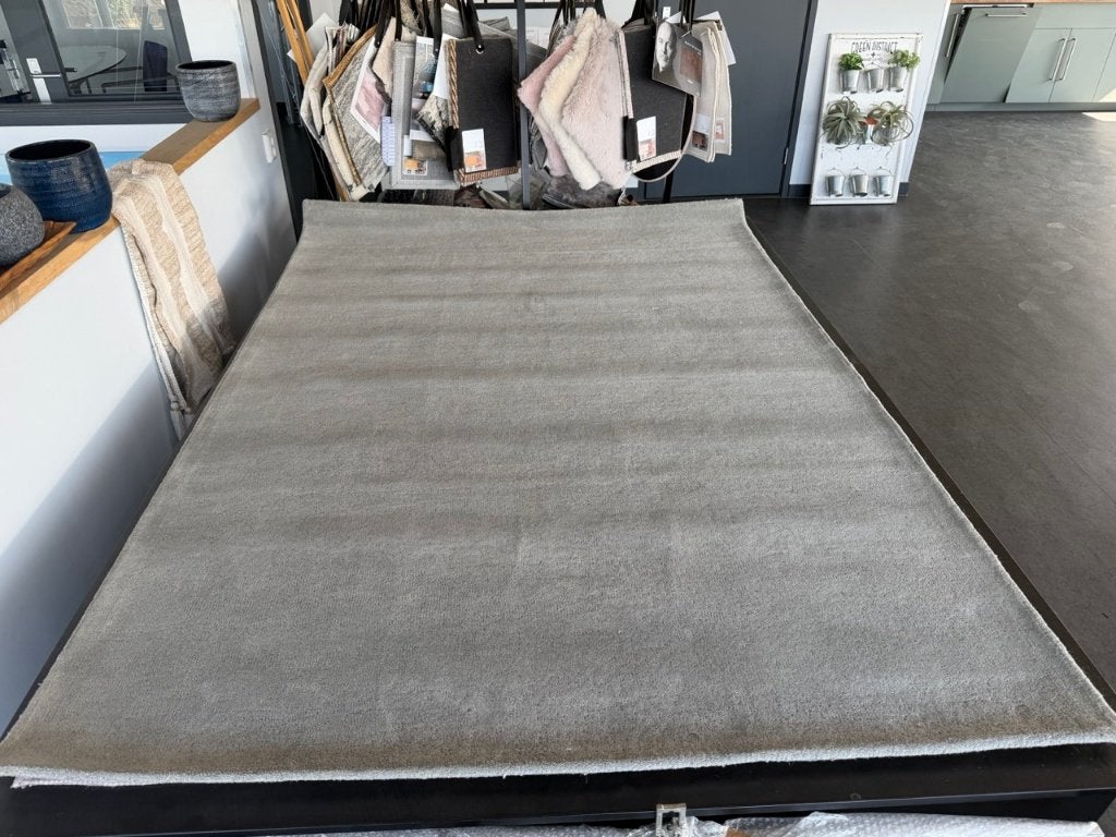 Vloerkleed 100% wol lichtgrijs 160x230 cm (NIEUW), Modern, duurzaam, tijdloos, 150 tot 200 cm, Ophalen of Verzenden, Grijs