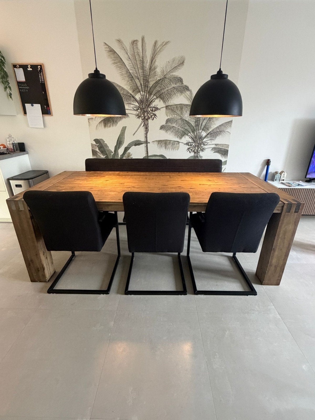 Robuuste houten eettafel met 4 stoelen en bank, Ophalen, Gebruikt, 200 cm of meer, 50 tot 100 cm