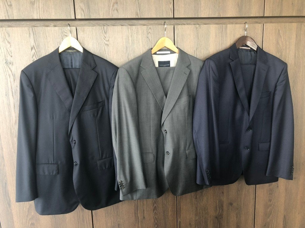 3 merk kostuums, Blauw, Ophalen of Verzenden, Gedragen, Overige maten