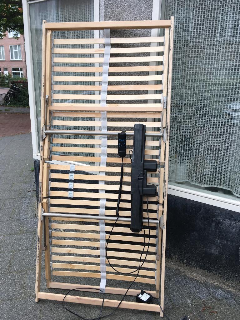 Bedbodems diverse, hout en metaal verstelbaar 90 x 200, Huis en Inrichting, Slaapkamer | Matrassen en Bedbodems, Ophalen, Gebruikt