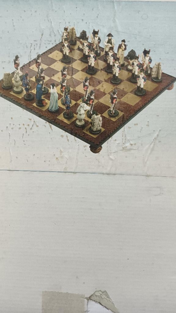 Schaakspel  handbeschilderde uniek exemplaar, Een of twee spelers, Ophalen of Verzenden, Zo goed als nieuw, Onbekend