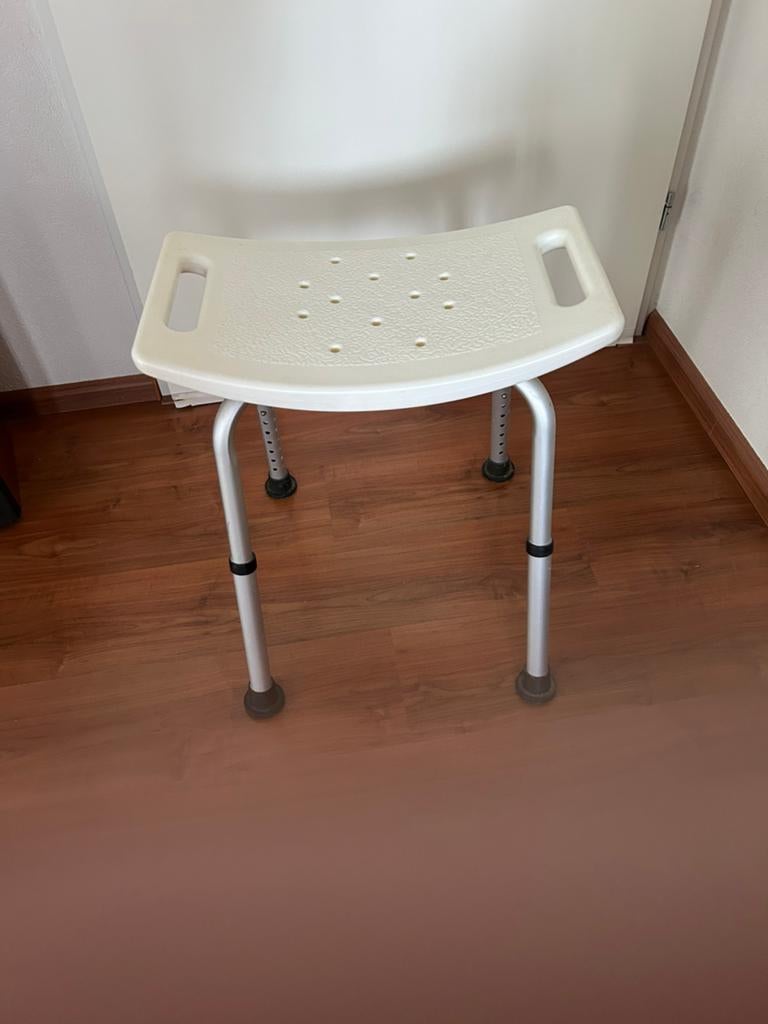 Douche krukje, Diversen, Verpleegmiddelen, Ophalen, Nieuw
