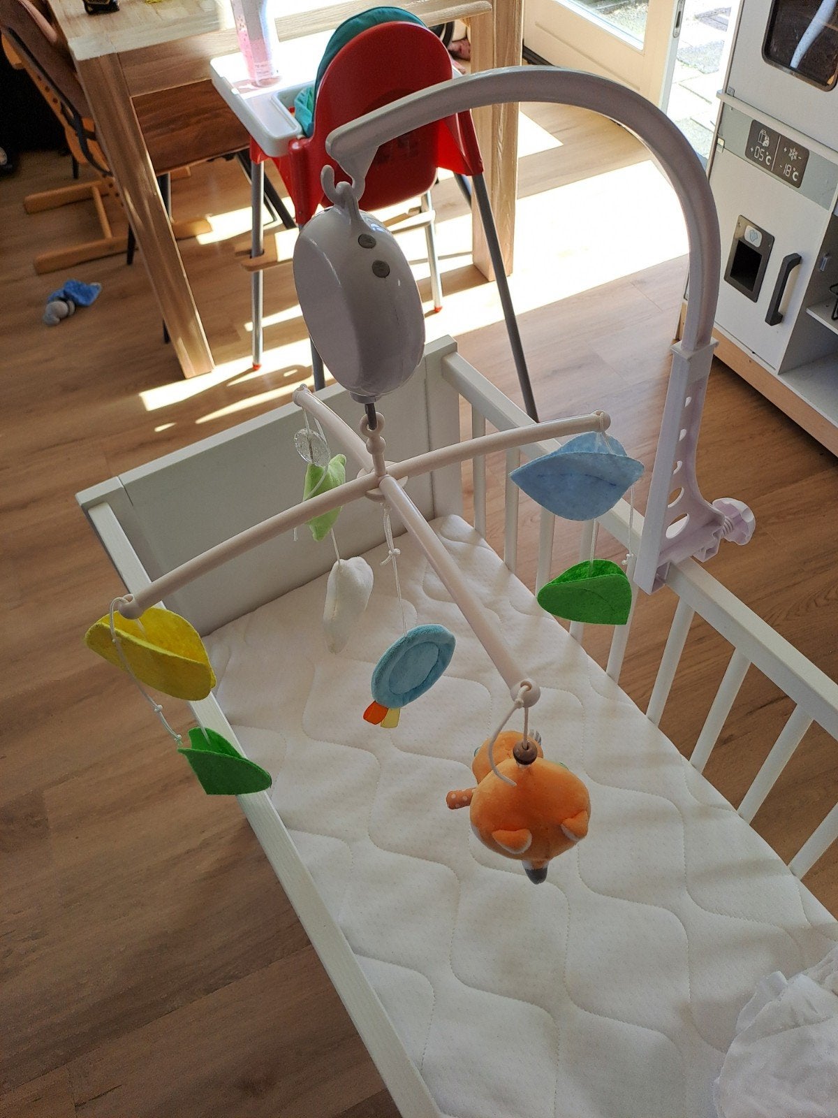 Baby muziek mobiel met geluid en draaifunctie, Ophalen, Zo goed als nieuw, Mobiel, Met geluid