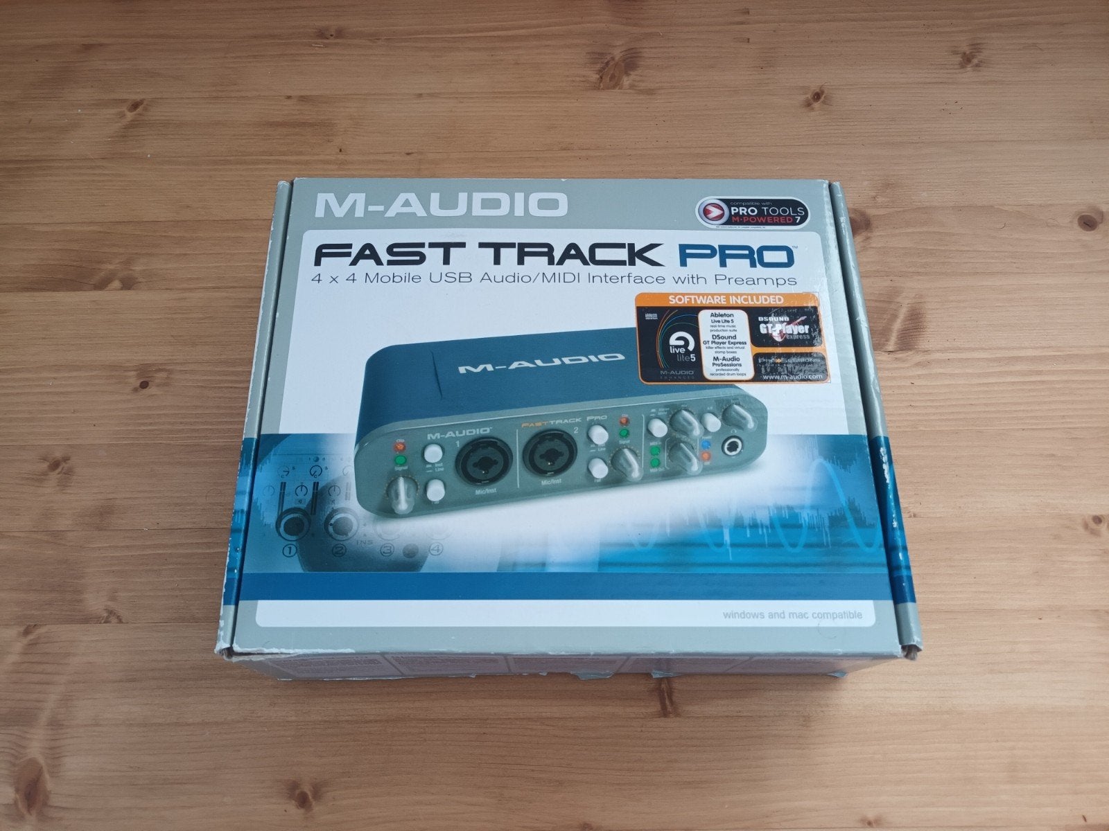 M-Audio Fast Track Pro USB Audio/MIDI Interface, Ophalen of Verzenden, Zo goed als nieuw, Minder dan 5 kanalen, Microfooningang