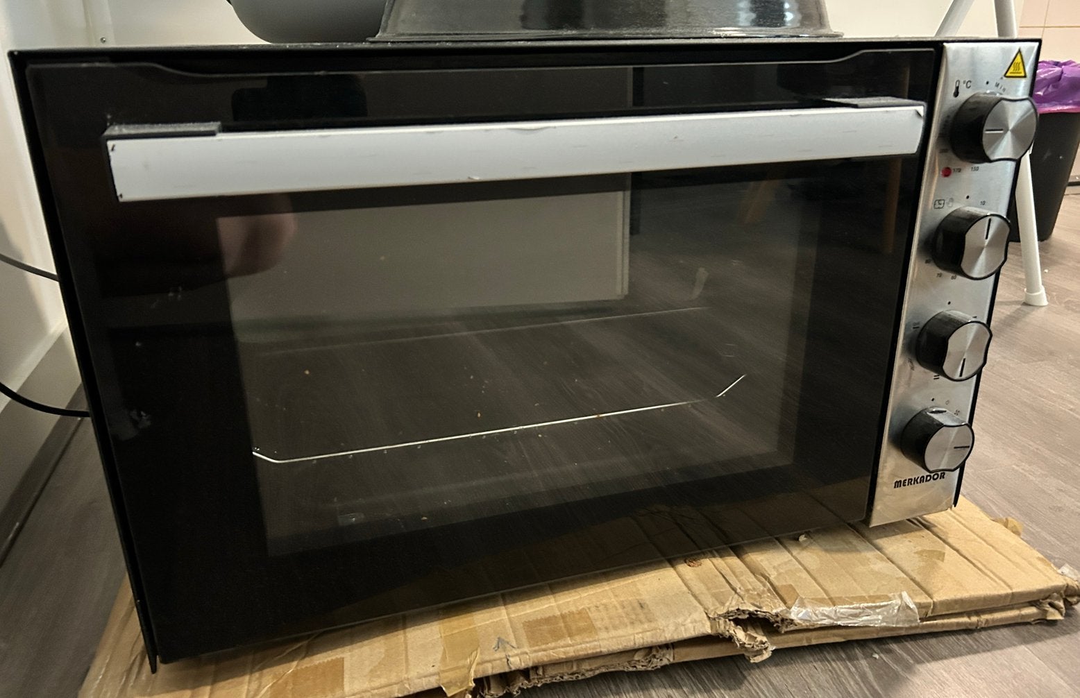 Merkador Oven 70 liter - Zo goed als nieuw, Witgoed en Apparatuur, Ovens, Ophalen, Minder dan 45 cm, Overige merken, Oven