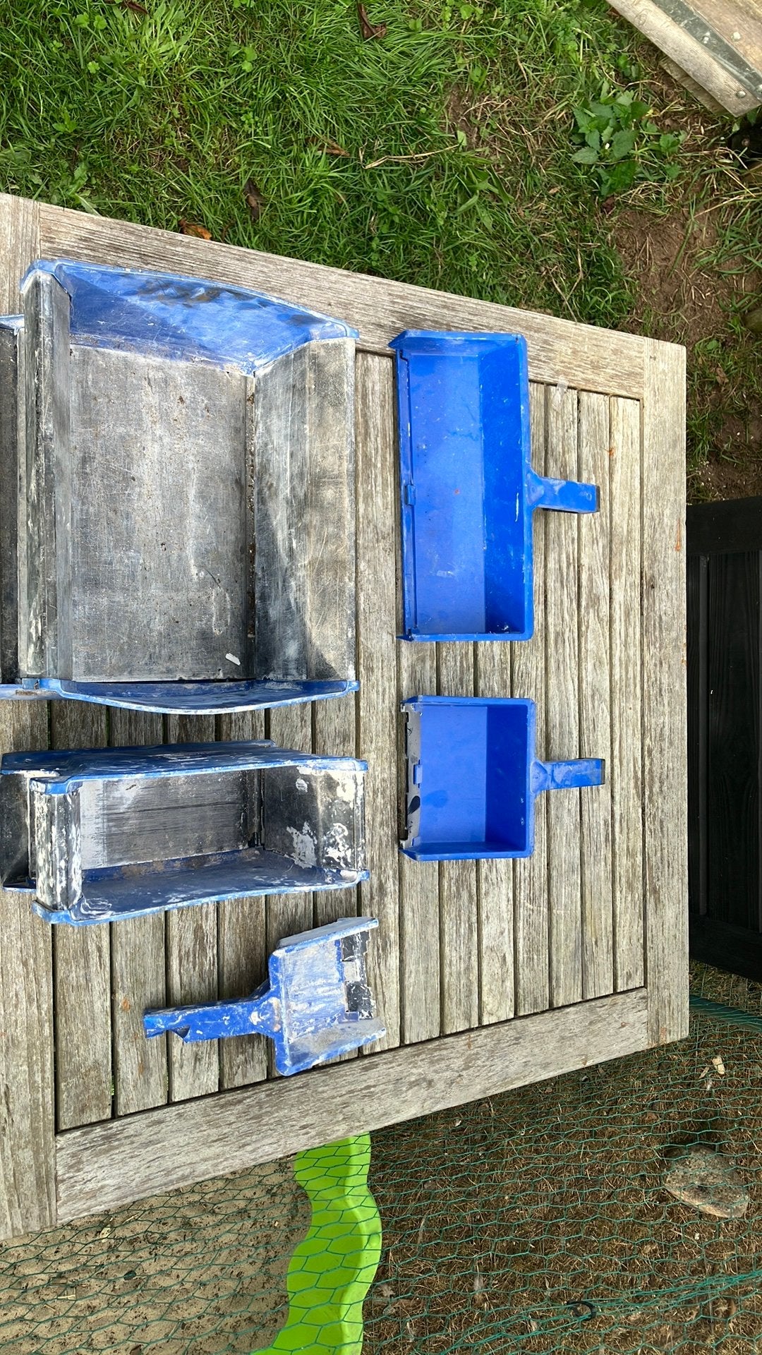 Kalkzandsteen lijm gereedschap gebruikt, Kooi, Zo goed als nieuw, 75 tot 110 cm, Ophalen