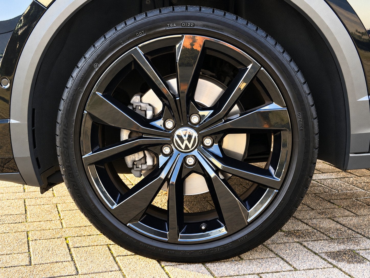 Volkswagen T-Roc 2.0 TSI 4Motion R-Line Business+ |Pano| Bea, Auto's, Automaat, 15 km/l, Gebruikt, Euro 6