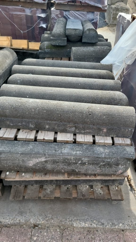 Gebruikte stootbanden / varkensruggen grijs, Ophalen, Gebruikt, Biels, Beton