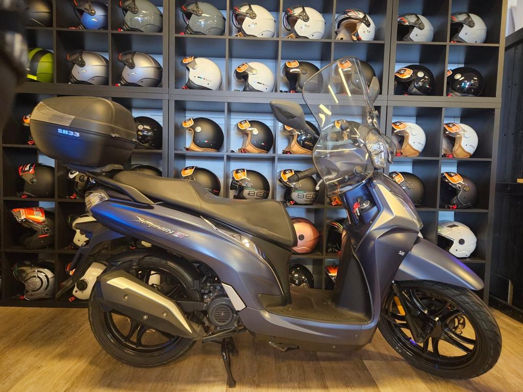 SYM SYMPHONY ST BROMSCOOTER, Fietsen en Brommers