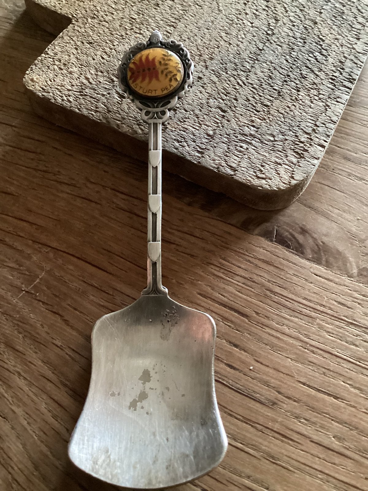 Verzilverd lepeltje, Verzenden