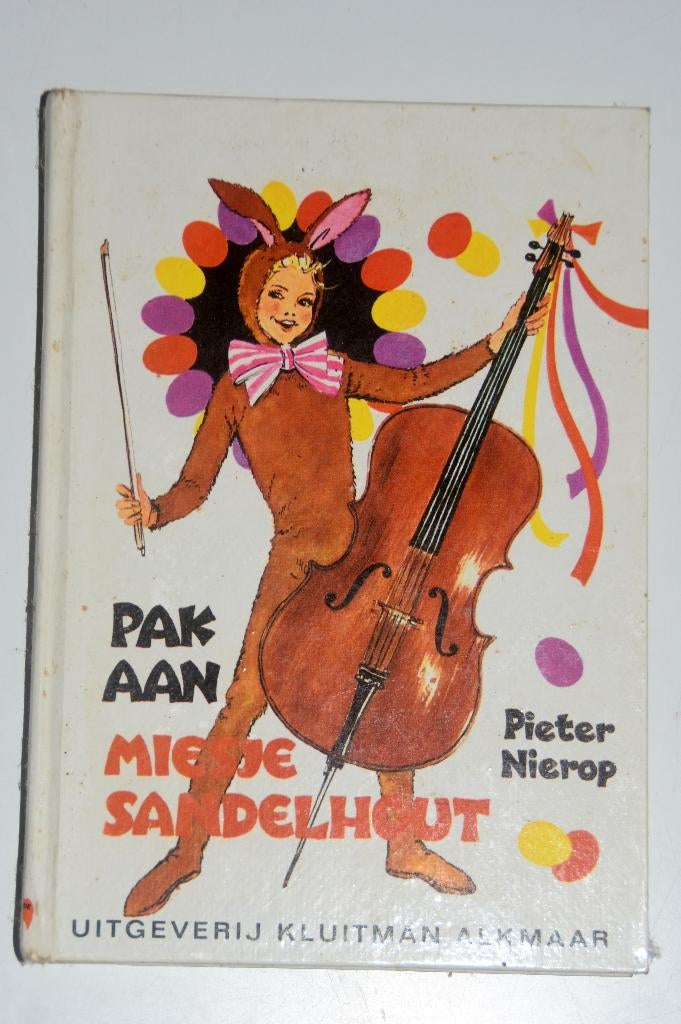 Pak aan, Miesje Sandelhout - Pieter Nierop, Boeken, Verzenden, Gelezen, Fictie algemeen