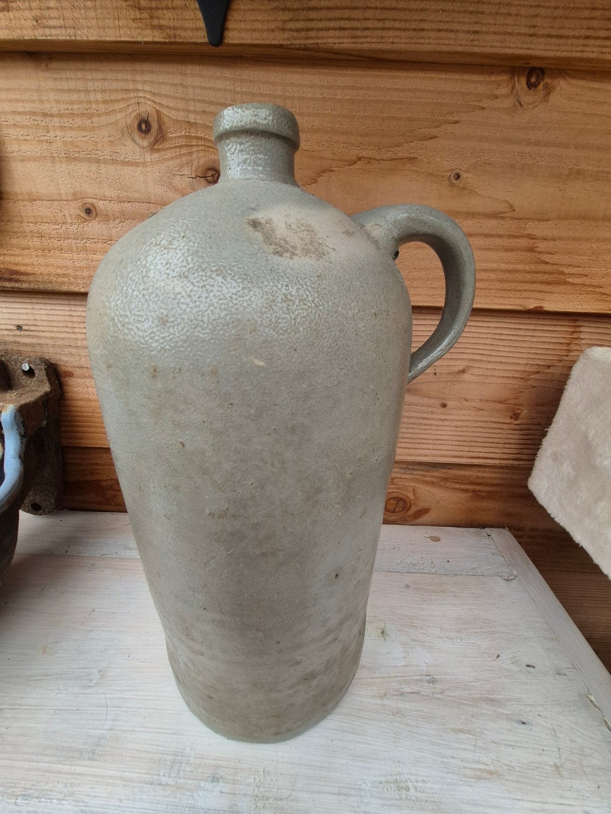 Antieke gres kruik., Ophalen