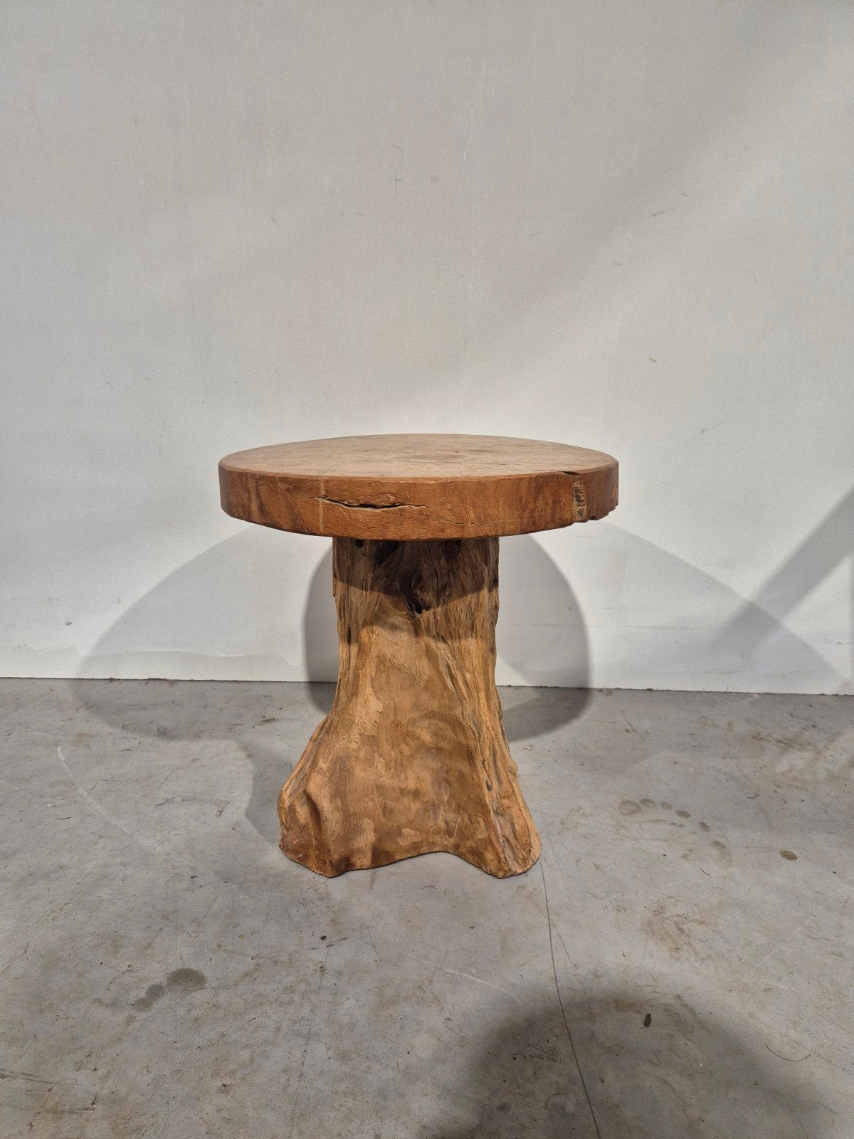 Massief houten boomstam bijzettafel., Onbekend, Ophalen of Verzenden, Onbekend, Onbekend