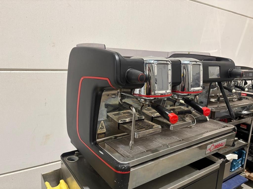 La Cimbali M100 GT 2-groeps, Witgoed en Apparatuur, Koffiezetapparaten, Zo goed als nieuw, Koffiebonen, Espresso apparaat, 10 kopjes of meer