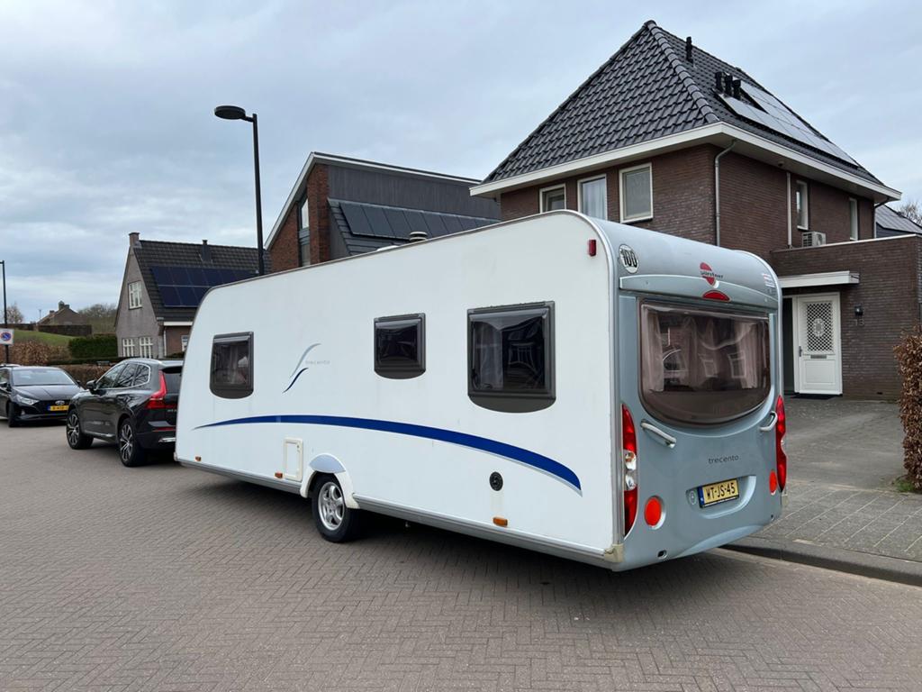 Burstner Tresento 525ts Caravan - Ruim en Comfortabel, Ringverwarming, Rondzit, Tot en met 2, Particulier