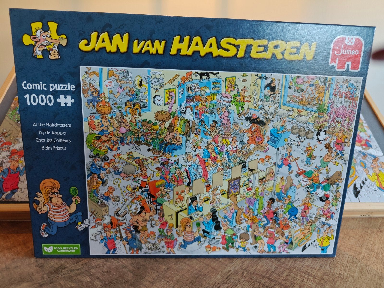 Jan van Haasteren 1000 stukjes Bij de kapper, Hobby en Vrije tijd, Ophalen, 500 t/m 1500 stukjes, Zo goed als nieuw