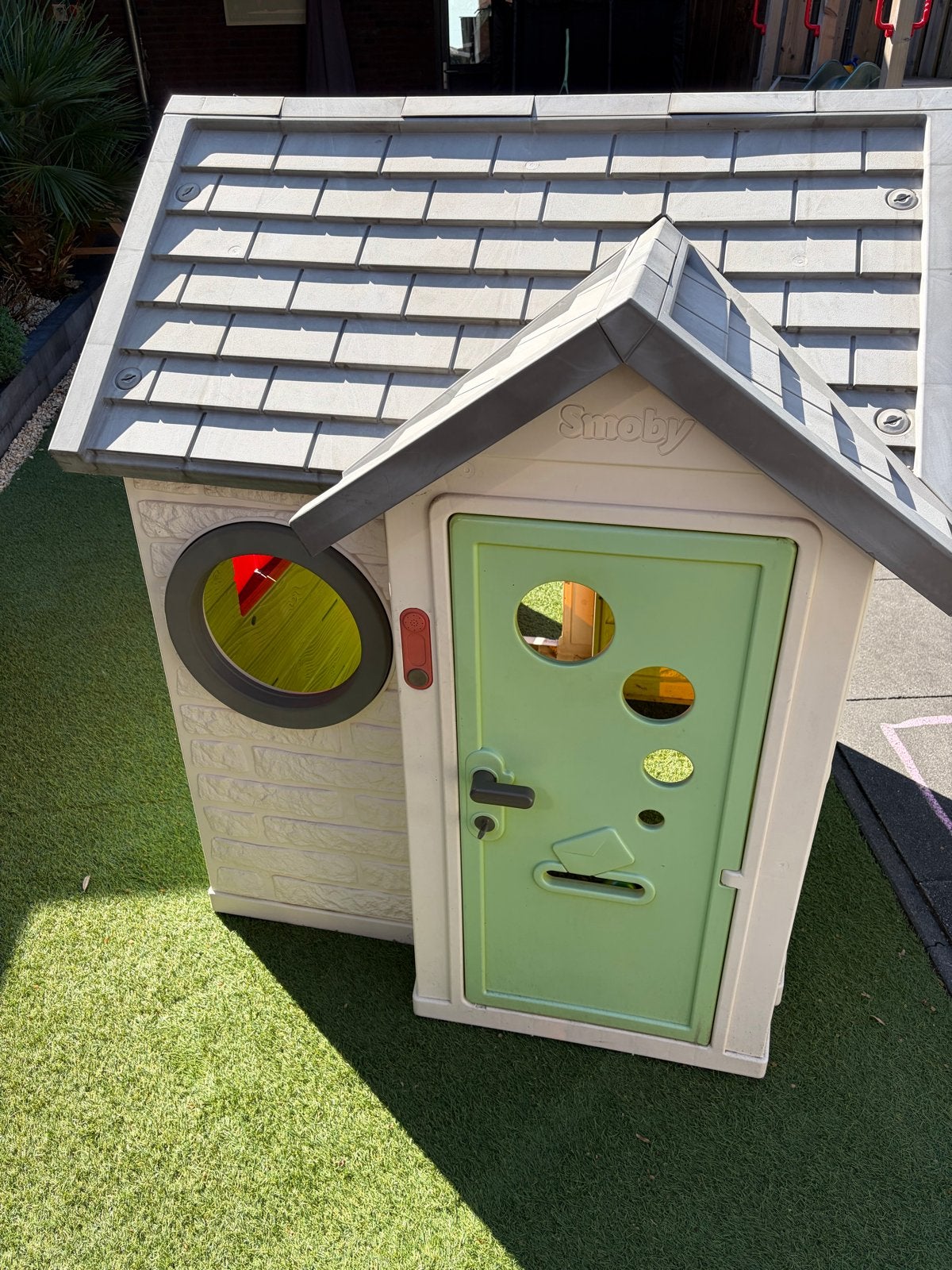 Smoby speelhuisje met werkende deurbel, Ophalen, Gebruikt, Plastic