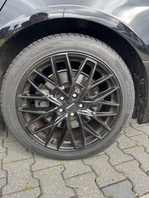 Winterbanden Audi A6 (C8) 19 inch, Auto-onderdelen, Gebruikt, Banden en Velgen, Winterbanden, 235 mm