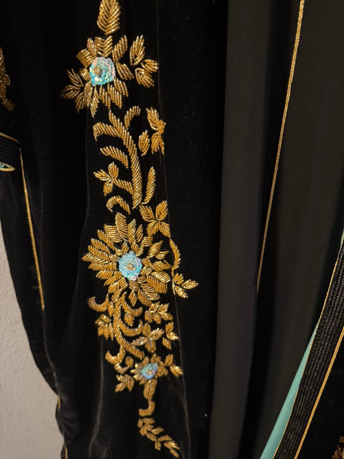 mooie kaftan met mobra kimono, Ophalen of Verzenden, Zo goed als nieuw, Onder de knie