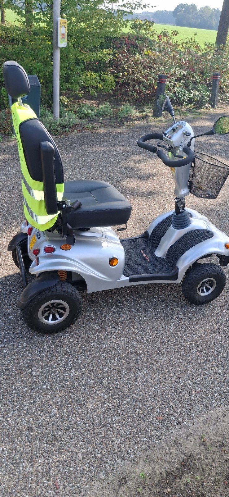 Te koop, scootmobiel Lion 4., Ophalen, Zo goed als nieuw, 16 km/u of meer, Mango