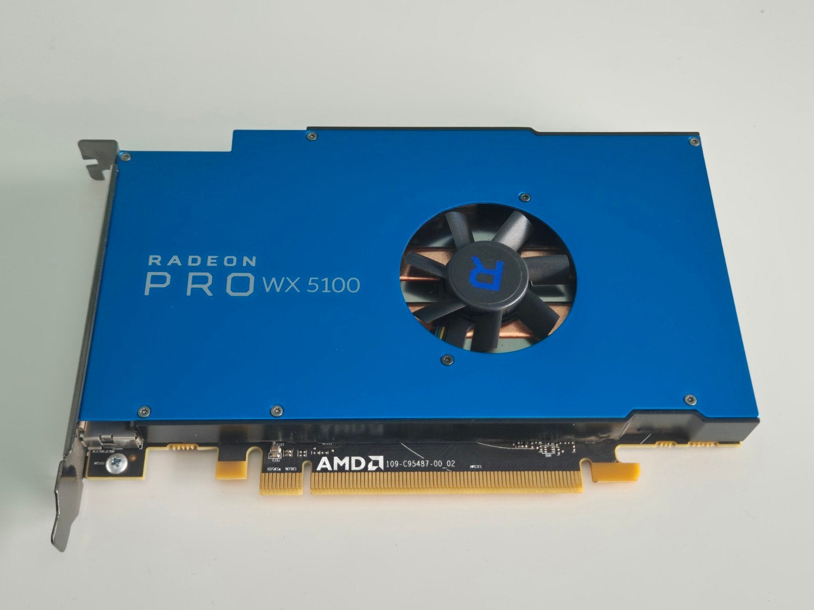 AMD Readon Pro WX 5100 8GB • Cad / Multi-monitor (4xDP), Computers en Software, PCI-Express 3, AMD, DisplayPort, Ophalen of Verzenden