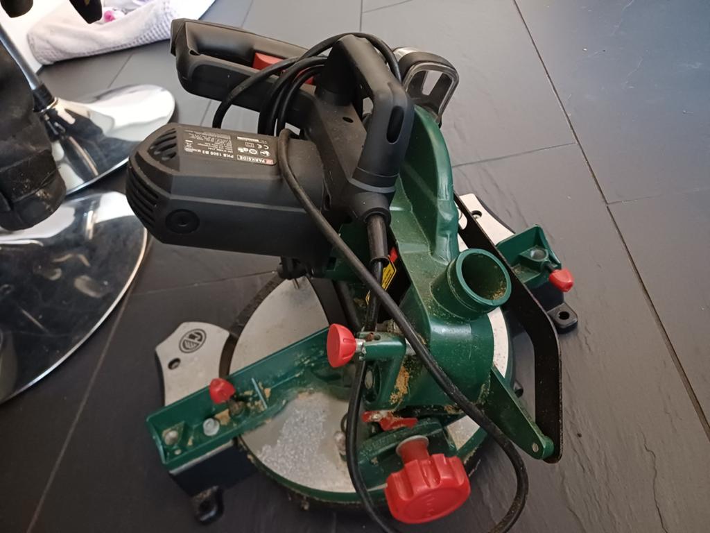 Afkortzaag, Ophalen, 1200 watt of meer, Afkortzaag, 30 tot 70 mm